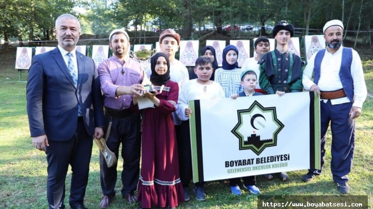 Boyabatlı okçular Samsun'dan dereceyle döndü