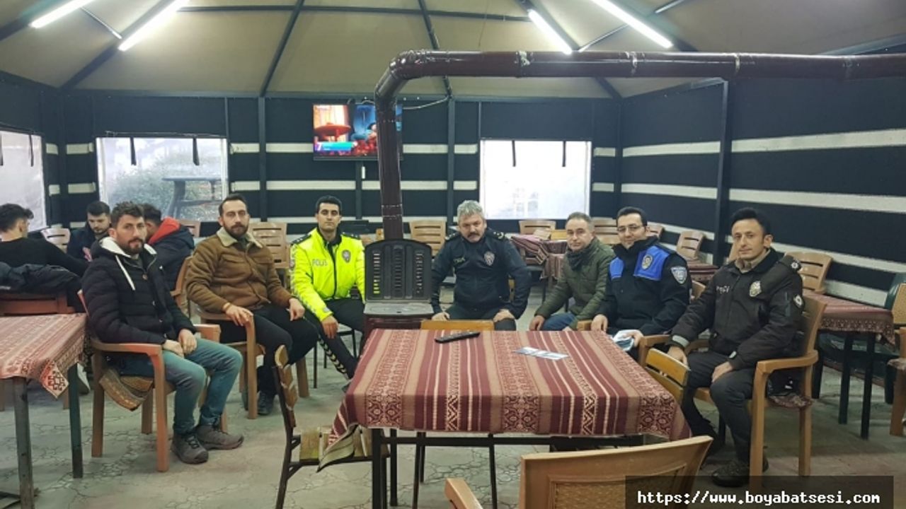Boyabat'ta "Güvenli Sokaklar Mutlu Şehir" ekipleri Zincirlikuyu Mahallesinde