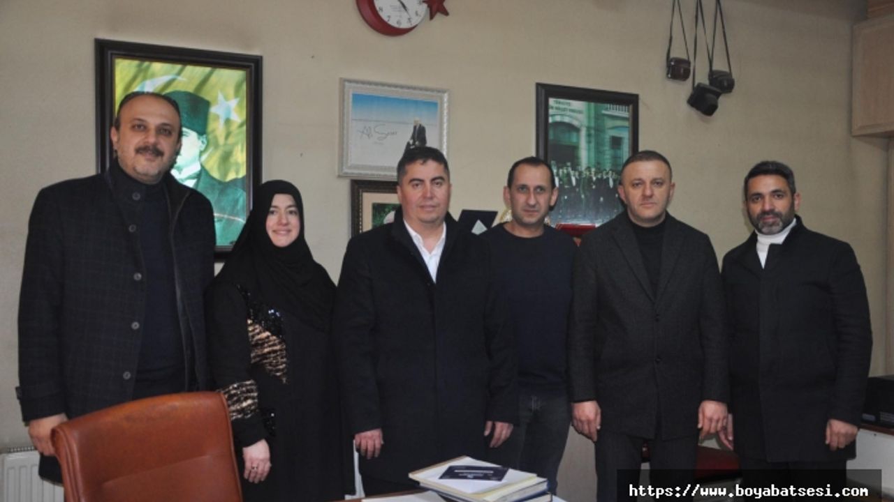 Ak Parti aday adaylarından  Boyabat Sesi Gazetesine ziyaret