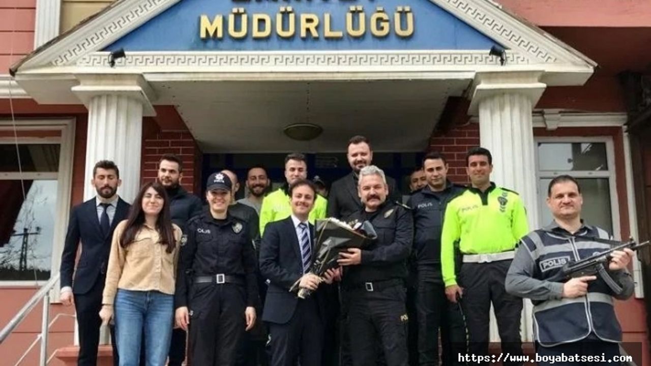 Boyabat Kaymakam Vekili Ahmet Berkay Deniz’den polislere anlamlı ziyaret