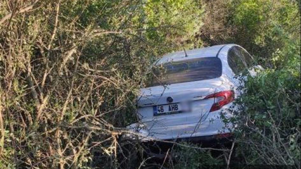 Boyabat’ta otomobil yoldan çıktı 1 yaralı !