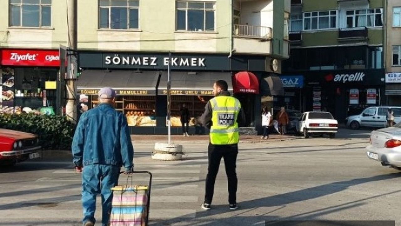 Boyabat’ta trafik denetimlerinde 1 ayda 331 bin 378 tl para cezası uygulandı