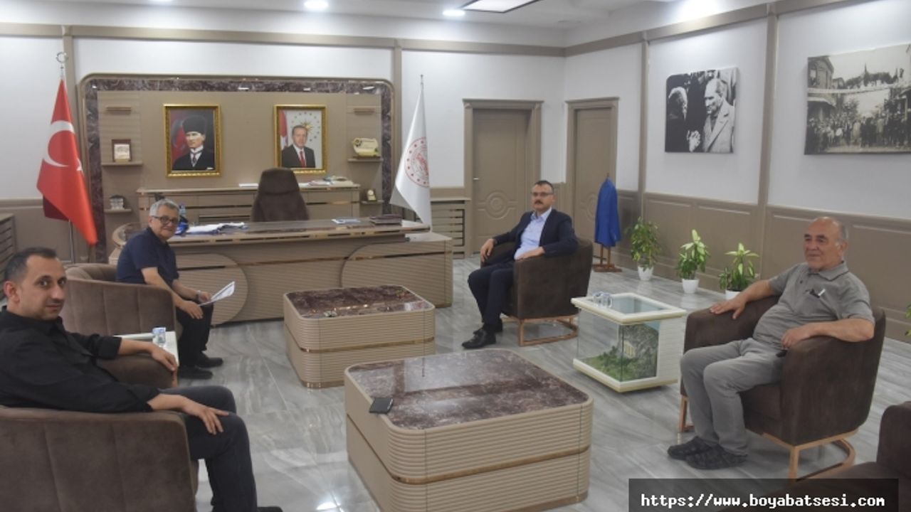 Boyabat Sesi Gazetesi’nden Kaymakam Enver Yılmaz’a ziyaret