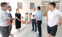 Kaymakam Enver Yılmaz'dan Yüzme Kurslarına Ziyaret