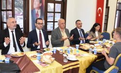 Boyabat'ta şehit aileleri ile gaziler onuruna yemek programı düzenledi