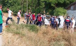 Boyabat Durağan Yolunda otomobil takla attı !