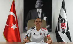 Boyabatlı Nehir Zeytünlü, Beşiktaş’la Profesyonel Sözleşme İmzaladı