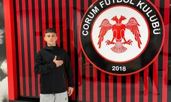 Boyabatlı Genç Futbolcu Gökalp Özdemir, Çorum FK’ya Transfer Oldu