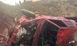 Boyabat yolunda kaza otomobil uçuruma yuvarlandı ; 1 ölü !