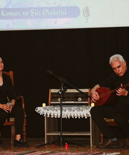 Boyabat’ta Kültür Rüzgarı Esti: Şiir ve Türkülerle Dolu Bir Gece