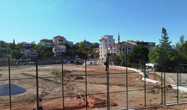 Boyabat Stadı'nda çalışmalar hızlandı; Ekim ayında tamamlanacak
