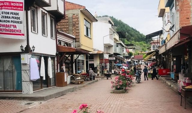 Boyabat Orta Çarşı Trafiğe Açılıyor