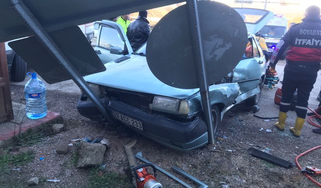 Boyabat Bölge Trafik Kavşağı’nda kaza 5 yaralı !