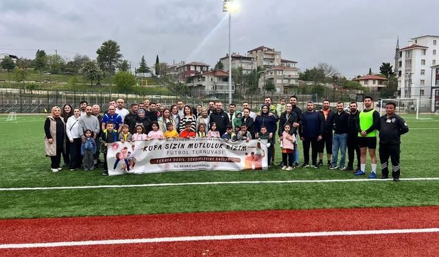 Boyabat'ta "Kupa Sizin, Mutluluk Bizim 5x5 Futbol Turnuvası" başladı