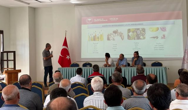 Boyabat’ta Çiftçilere Tarımsal Eğitim: Alternatif Ürünlerle Verim Artışı Hedefleniyor