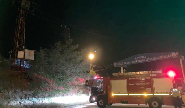 Boyabat'ta Trafo Patlaması Paniğe Neden Oldu: Polis Ekipleri Yangına Anında Müdahale Etti!