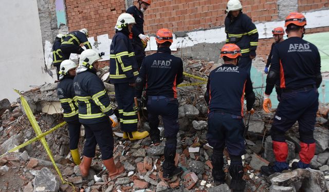 Boyabat'ta AFAD koordinesinde deprem tatbikatı yapıldı