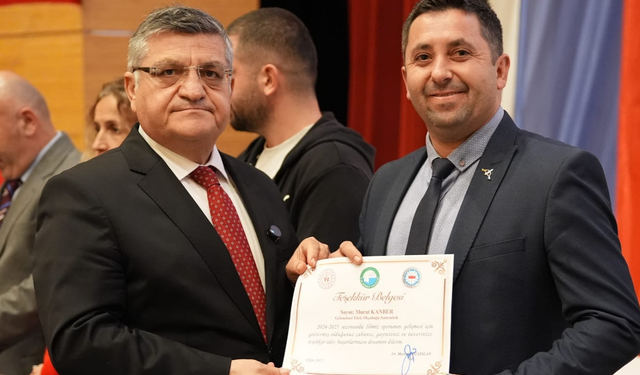 Boyabat Eğitim Spor Kulübü’nden Gururlandıran Başarı: Geleneksel Türk Okçuluk Takımına Ödül