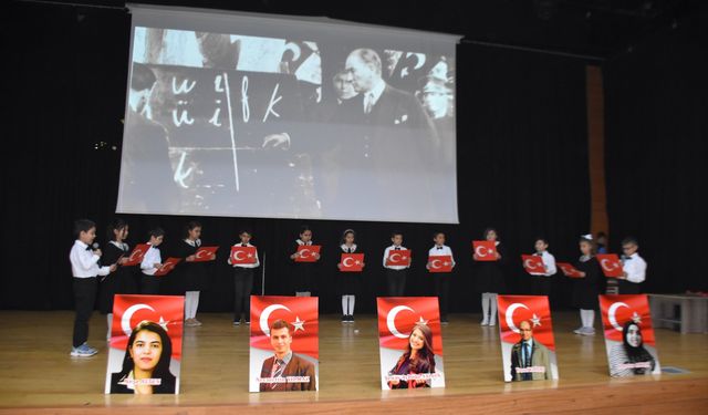 Boyabat'ta 24 Kasım Öğretmenler Günü anlamlı etkinlikle kutlandı