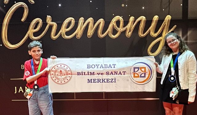 Boyabat BİLSEM’den Uluslararası Matematik Zaferi: SEAMO Finalistleri Endonezya’dan Ödülle Döndü