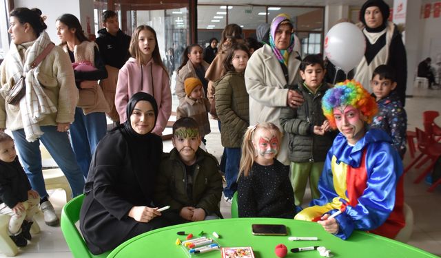 Boyabat'ta "Çocuk Şenliği" düzenlendi