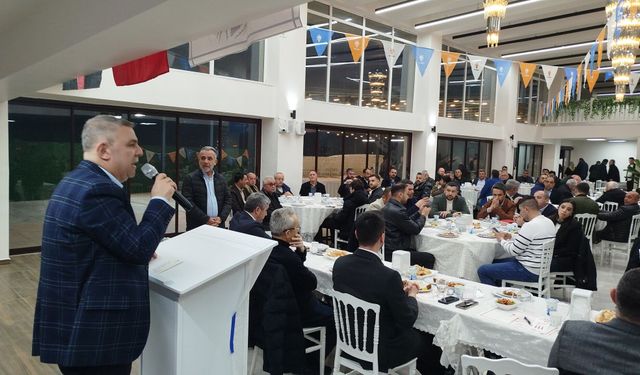 Boyabat Ak Parti İlçe Başkanlığı İftar Programı Düzenledi