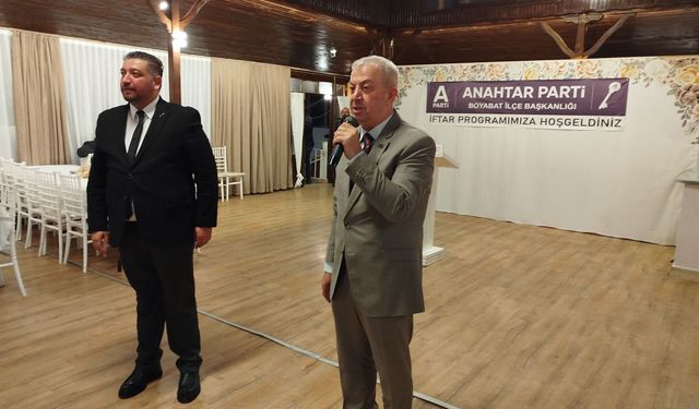 ANAHTAR PARTİ BOYABAT İLÇE BAŞKANLIĞI İFTAR PROGRAMI DÜZENLEDİ