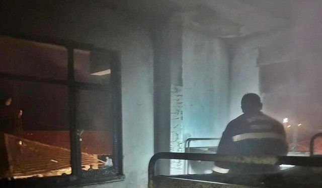 Bekçi Odasında Çıkan Yangın Büyümeden Söndürüldü