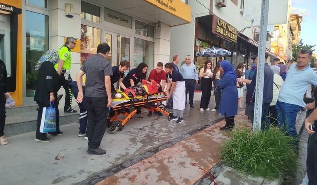 Boyabat’ta elektrikli bisikletin çarptığı yaya yaralandı.