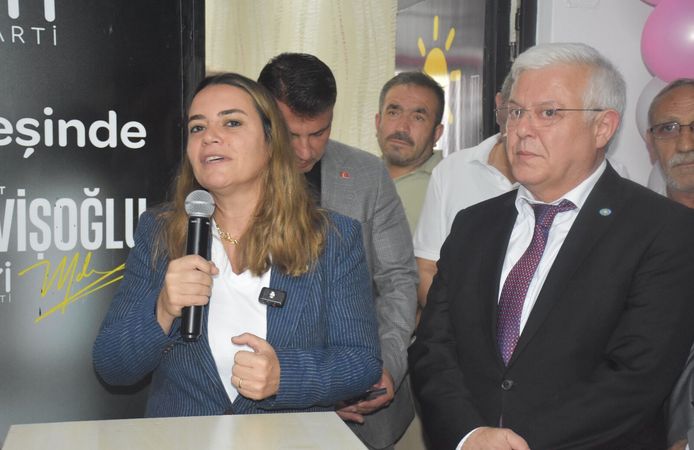 Alparslan Türkeş’in kızı Dr. Ayyüce Türkeş Boyabat’ta