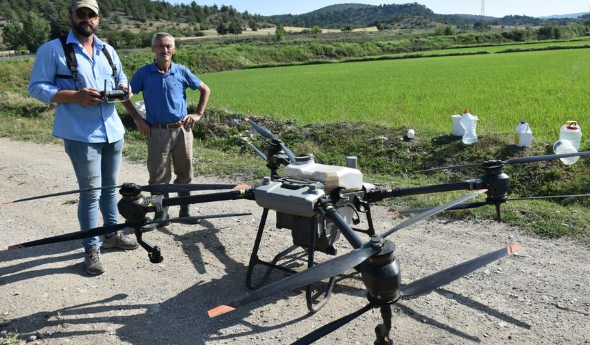 Çiftçilerin drone kullanımı yaygınlaşıyor