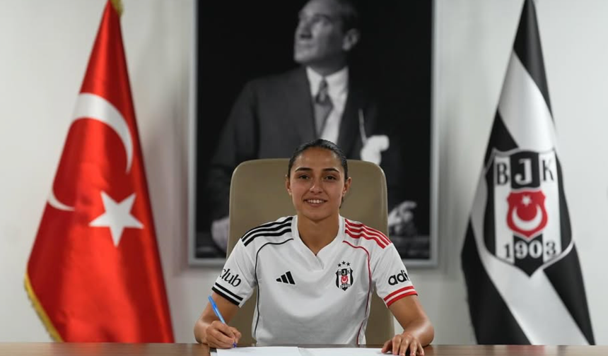 Boyabatlı Nehir Zeytünlü, Beşiktaş’la Profesyonel Sözleşme İmzaladı
