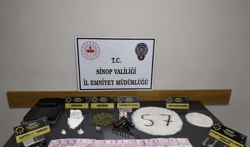 Boyabat Merkezli Uyuşturucu Operasyonu: 12 Şüpheli Yakalandı, 7’si Tutuklandı