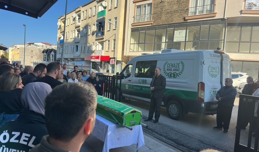 Boyabatlı sağlık çalışanı Bedriye Cebeci hayatını kaybetti