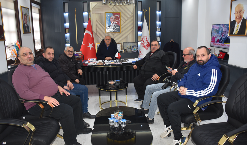 Başkan Hasan Kara, Boyabat’ta Görev Yapan Gazetecilerle Bir Araya Geldi