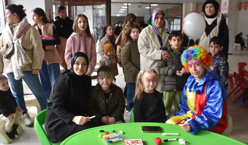 Boyabat'ta "Çocuk Şenliği" düzenlendi