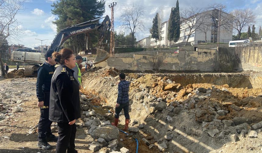 İl Emniyet Müdürü Sibel Kılıçoğlu Boyabat’ta incelemelerde bulundu