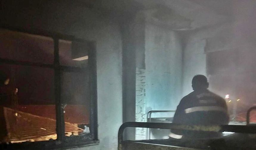 Bekçi Odasında Çıkan Yangın Büyümeden Söndürüldü