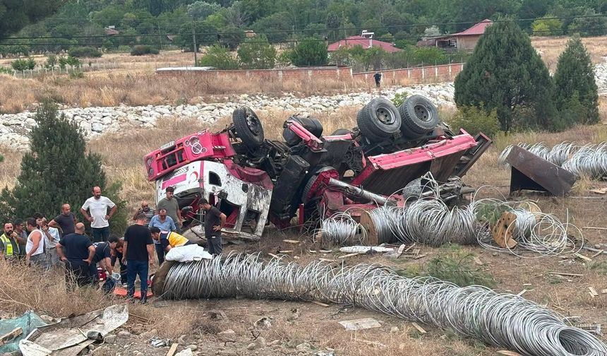 Boyabat’ta kaza : 1 Kişi Hayatını Kaybetti, 1 Kişi Yaralandı