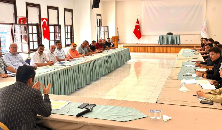 Boyabat’ta Bir İlk: Yetim ve Öksüz Öğrenciler İçin Eğitim Destek Fonu Kuruluyor