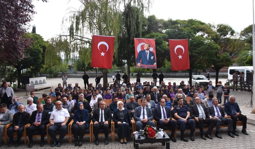 Boyabat'ta İlköğretim Haftası kutlandı