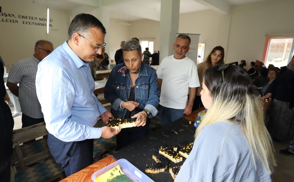 Boyabat'ta "Yazmanın İzinde" taş baskı sergisi açıldı