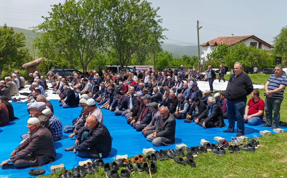 Boyabat Bengübelen Köyü’nde Yağmur Duası Yapıldı