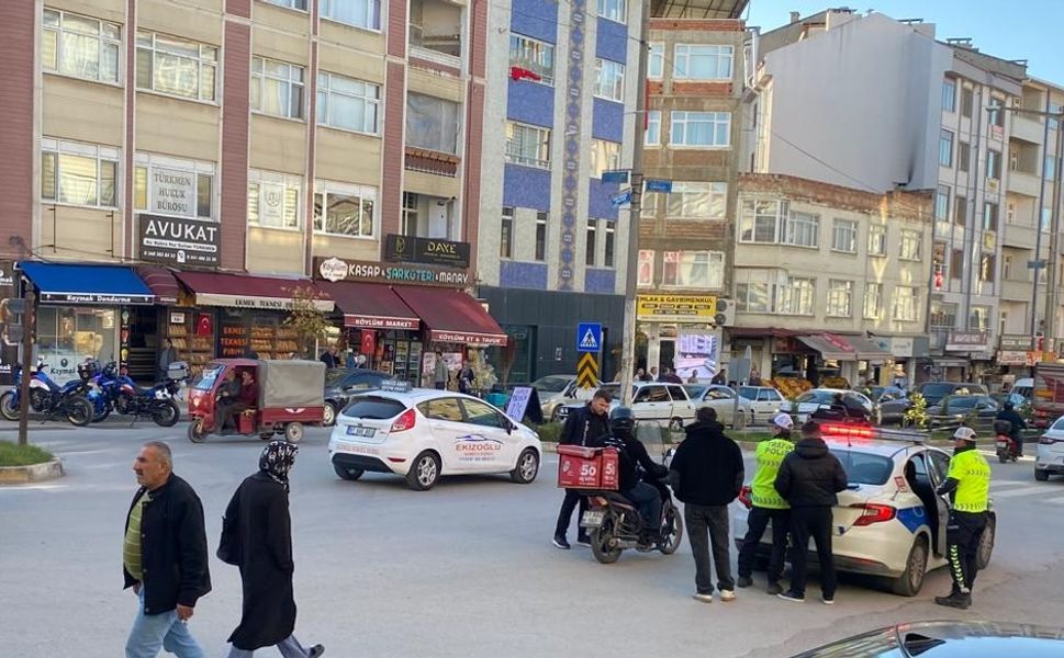 Boyabat’ta Emniyet ve Jandarma Ekiplerinden Motosikletlere Sıkı Denetim