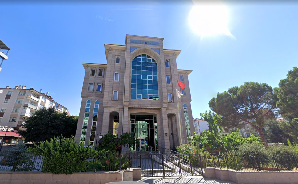 Boyabat’ta Narkotik Operasyonu: 12 Şüpheli Adliyeye Sevk Edildi