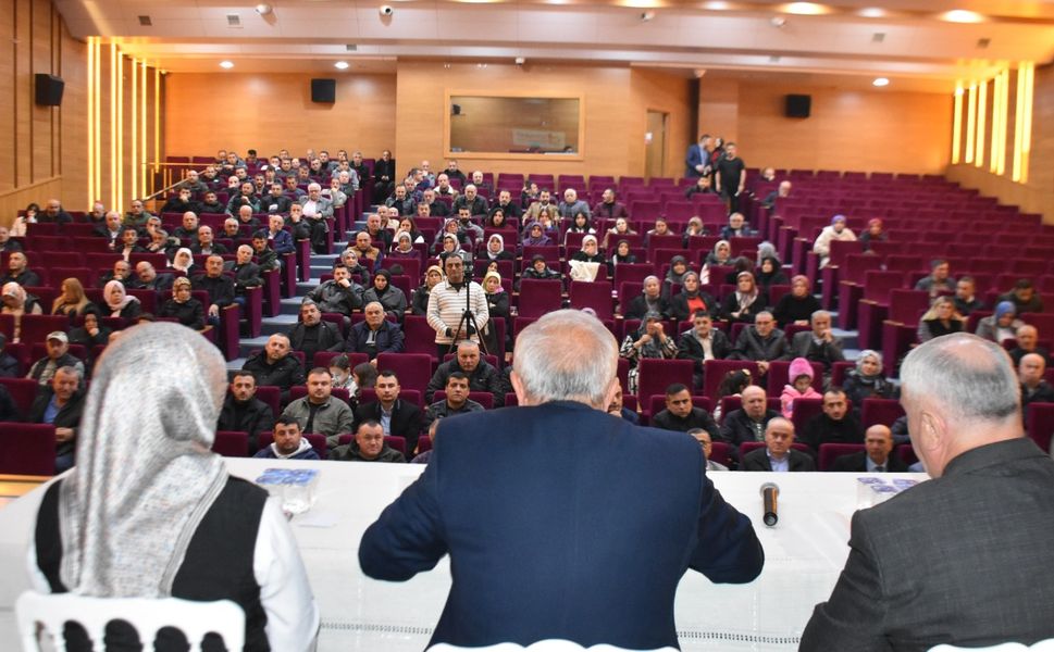 Boyabat Belediyesi halk toplantısı düzenledi