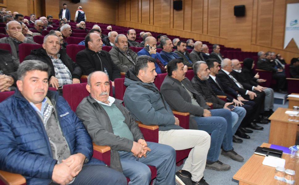 Boyabat'ta muhtarlara yönelik eğitim programı düzenlendi