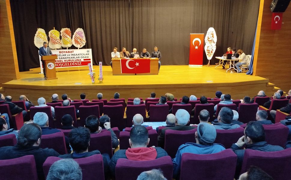 Boyabat Marangozlar Odası Başkanlığını Uğur Yılmaz Kazandı