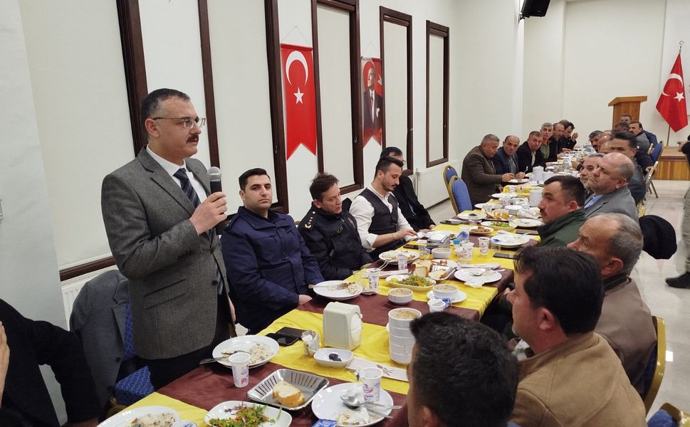 İftar programında konuşan Kaymakam Yılmaz ‘’ Bu ödül Boyabatlıların ortak başarısıdır ‘'