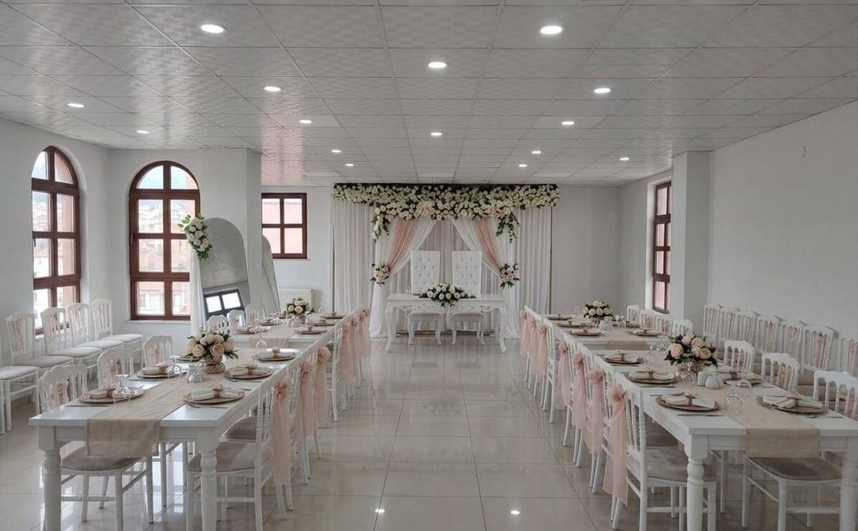 Boyabat’ta modern nikah salonu törenle hizmete girdi